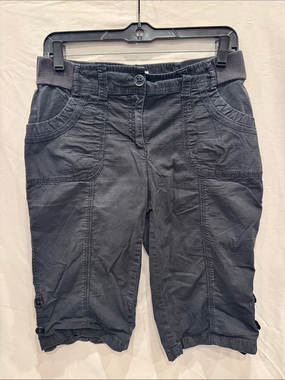 Chico's Black Cotton Knee-Length Bermuda Shorts Size 2
